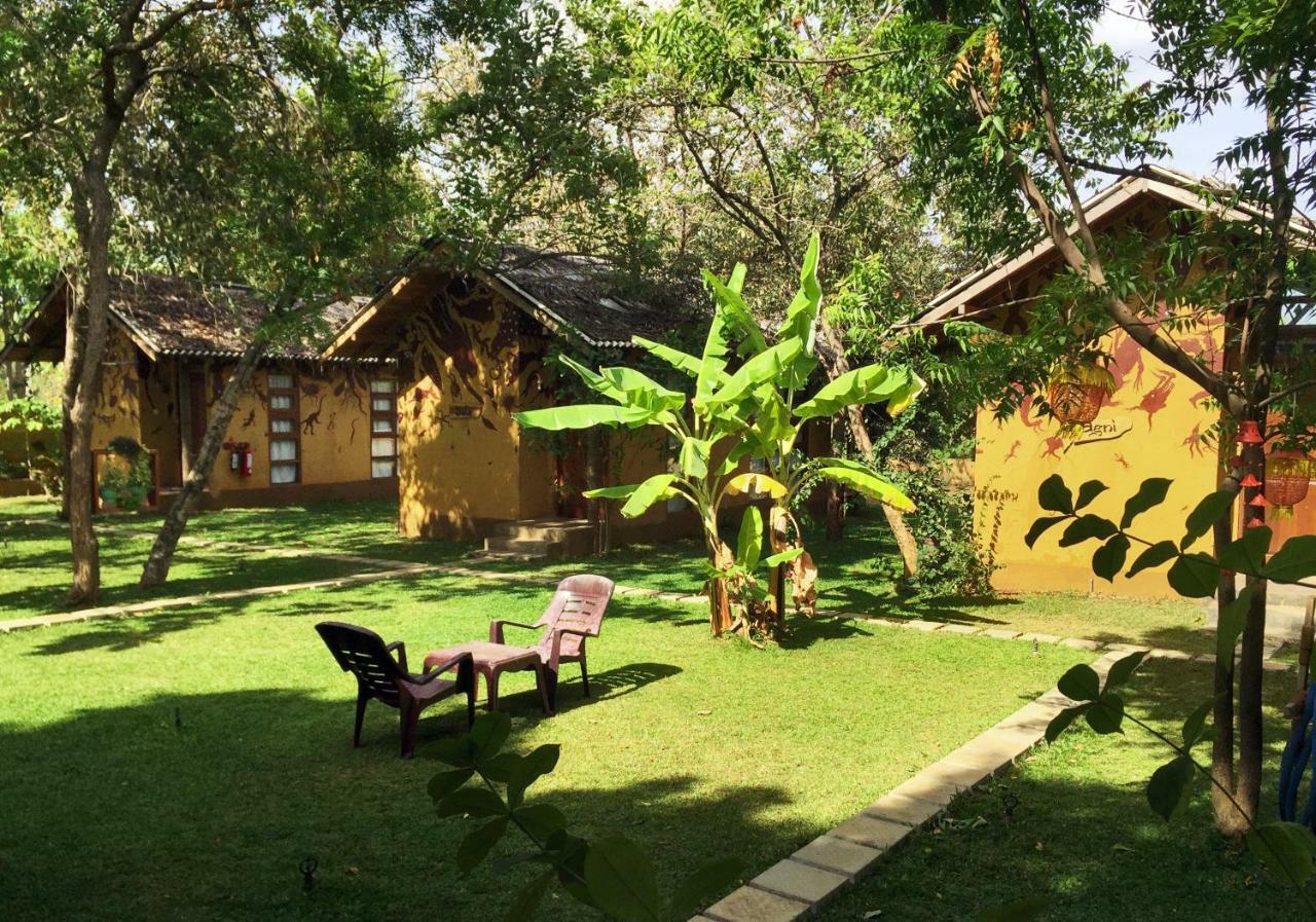 Sat Nam Village Eco-Hotel Sigiriya Dış mekan fotoğraf